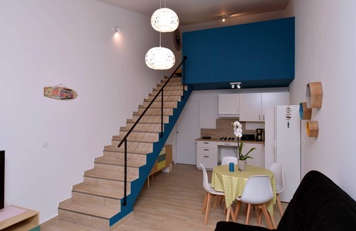 La Londe-les-Maures Apartment | Gîte Bleu Sous Les Pins