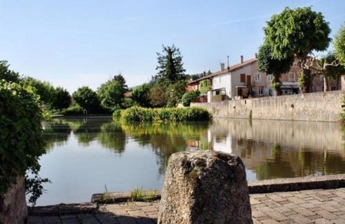 Saint-Andre-dʼApchon House | Gîte charmant à Saint-André-d'Apchon, animaux admis - FR-1-496-366