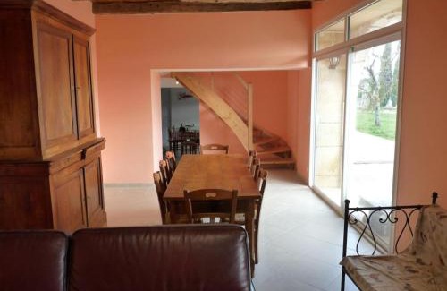 Vergt House | Gîte confortable avec piscine chauffée et animaux acceptés en Dordogne - FR-1-616-453
