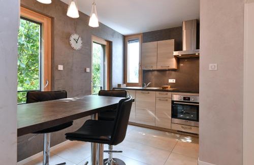 Guemar House | Gîte Contemporain L'hirondelle