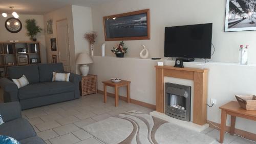Magnac-Laval House | Gîte Déco perfect for couples & families close to all amenities