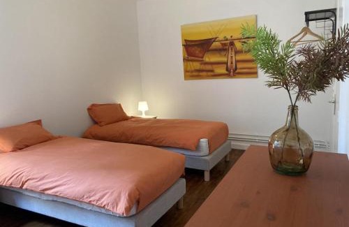 Moulins Apartment | Gîte de Charme au Centre de Moulins, Tout Confort pour 4 pers - FR-1-489-570