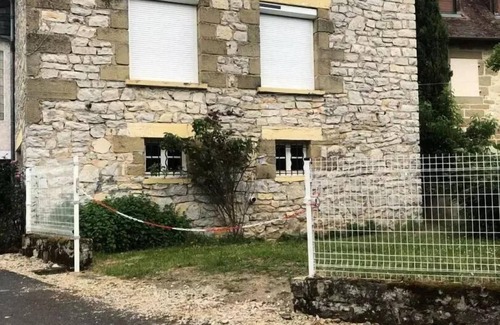Lissac-sur-Couze Villa | Gîte de France in Lissac sur Couze 2 ears - Gîte de France 4 people