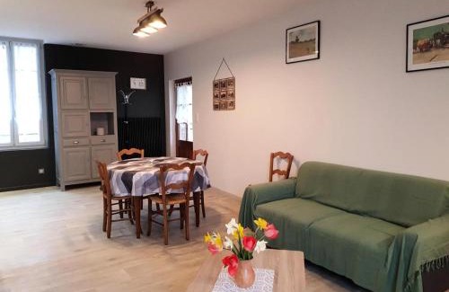 Curemonte Apartment | Gîte de France Gîte vallée de la sourdoire 3 épis - Gîte de France 6 personnes MAE-9184