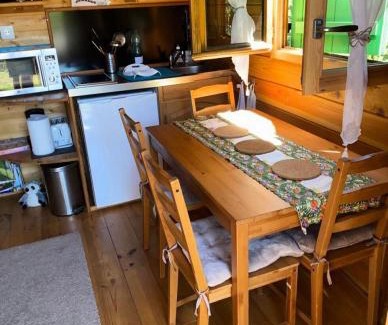 Cublac Apartment | Gîte de France La roulotte - Gîte de France 4 personnes MAE-4651