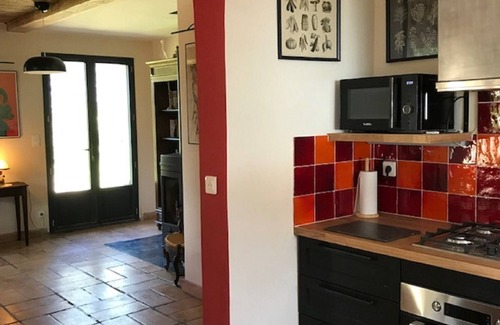 Montfuron House | Gîte de l'Embuissonnade