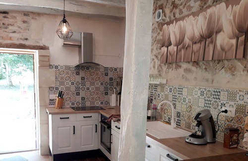 Avrille-les-Ponceaux House | Gîte de la Chênaie à 10 Minutes des Châteaux de la Loire Idéal Pour une Famille