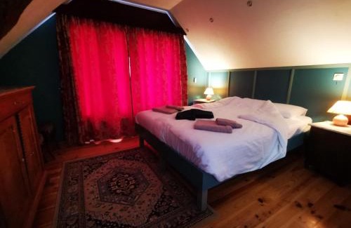 La Cellette House | Gîte du Domaine des Garde-Bousset