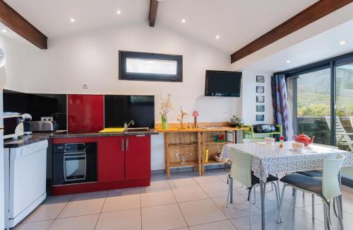 Ceret Apartment | Gîte F2, Dans Un Coin De Paradis