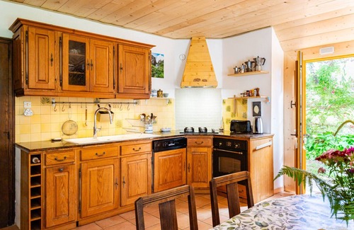 Boussenac House | Gîte for 8 People in Ariège