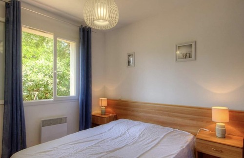Solaro House | Gîte I au Bord de la Rivière Avec Piscine