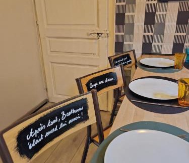 Lusse House | Gîte l'école est finie 6 personnes 4pièces