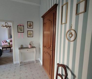 Saint-Georges-de-Montaigu House | Gîte L'Apothicaire