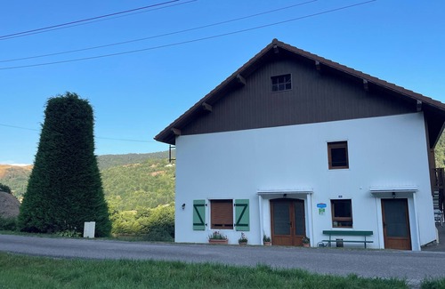 Bussang House | Gîte La Clé des Champs comfort for up to 10 people