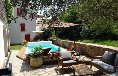 Saint-Jean-de-Valeriscle Apartment | Gîte "La rose des sables" - 5 people