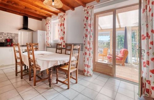 La Cassaigne House | Gîte le lilas - Farm Cottage "la capelle"