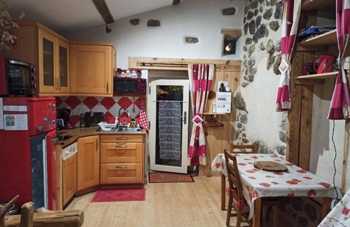 Lamastre House | Gîte les Coquelicots de Retourtour