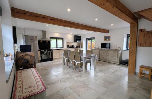 Vienville House | Gîte moderne et rénové avec carport et local à ski au calme près des Vosges - FR-1-589-342
