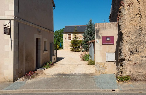 Montreuil-Bellay Cottage | Gîte Montreuillais for 2 to 6 people in duplex