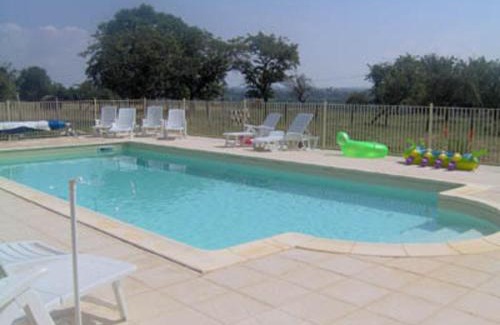 Naussannes House | Gîte périgourdin avec piscine partagée, cheminée et animaux admis près de Bergerac - FR-1-616-416