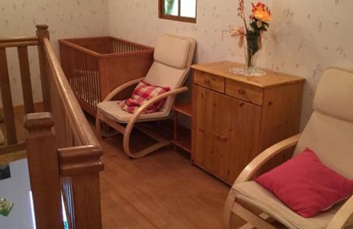 Saint-Paul-de-Vezelin House | Gîte paisible avec jardin privatif, proche Loire et balades, pour 11 personnes, animaux acceptés - FR-1-496-86
