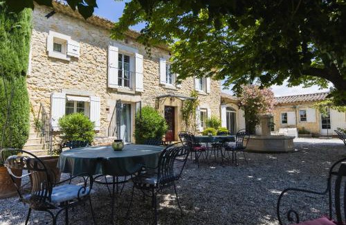 Lagnes House | Gîte Petit Luberon chez Manon en Luberon - Vacation rental in guest house