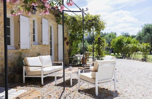 Lagnes House | Gîte Petit Luberon chez Manon en Luberon - Vacation rental in guest house