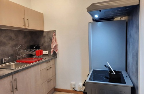 Vals-les-Bains Apartment | Gîte Plein Soleil - Cigaloun - Services +