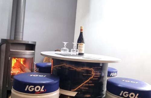 Veranne House | Gîte spacieux avec jardin et climatisation à Véranne - FR-1-496-319