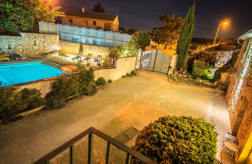 Allegre Les Fumades House | Gîte Standing Dans un mas Avec Piscine Balnéo