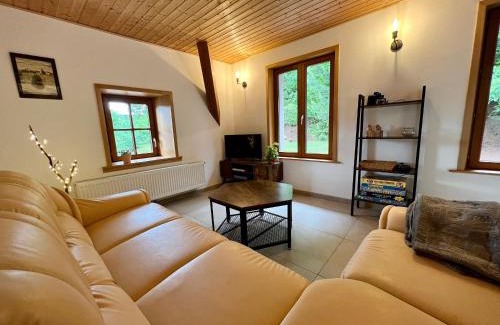 Le Saulcy Apartment | Gîte Vosgien Calme 4 Pers. avec Terrasse et Espace Enfants - FR-1-589-791