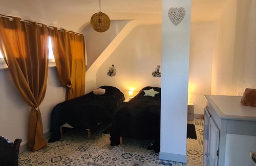 Wintzenheim House | Gîte Wintzenheim, 4 pièces, 6 personnes - FR-1-744-24