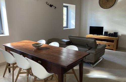 Lagorce Other | Gîtes 6 Personnes Climatisés Dans un mas de Charme et de Caractère Avec Piscine