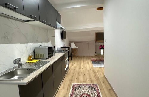 Givet Apartment | Gîtes by Hôtel Les Reflets Jaunes