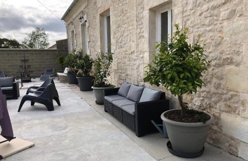 Jau-Dignac-et-Loirac House | Gîtes du Perey