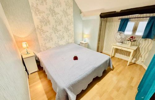 Le Breuil Apartment | Gîtes Montvaltin - Duplex 65 m2, 2 chambres