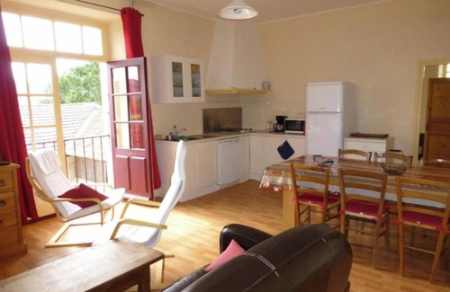 Vallon-Pont-d'Arc Apartment | GÎTES SAMPZON