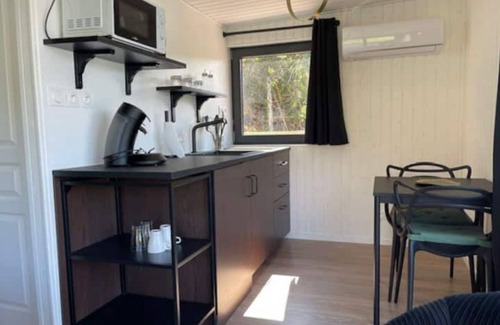 Bennecourt Boat Rental | Gîtes Seine & Nature Logement Flottant Atypique "Le Babord"