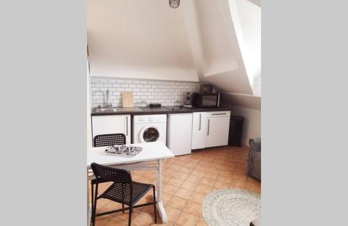 Clamart Apartment | G3 - Le Kiwitier - corporate apartment closest Innovel Noveos Ecole Ducasse Paris Campus - T2 31m2