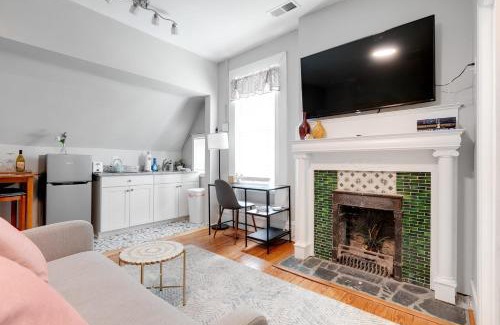 Fan District House | G6 central location museums FREE PARKING