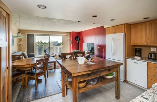 Gearhart Condo | G603 First Floor 1 Bedroom Upgraded unit No cleaning fees