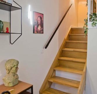 Odeon Apartment | Gabrielle - Authentic Loft Saint-Germain Luxembourg Courtyard