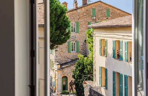 Tourrettes-sur-Loup Ski Chalet | Gaby's House – Heart of Tourrettes-sur-Loup
