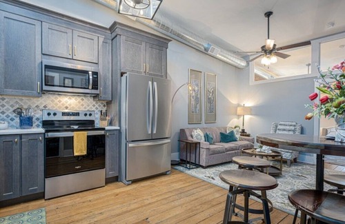 Galena Apartment | Galena Luxury Rental Suite 200 Downtown w/parking