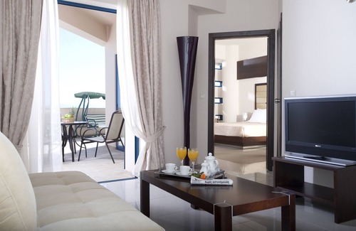 Kato Stalos Resort | Galini Sea View