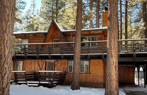 Summit Estates House | Gallagher's West - Pine surrounded deck and barbecue, Bumper Pool and Wet bar and Darts