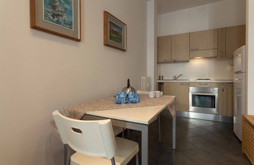 Lecco Apartment | Galleria Roma Studio - Affitti Brevi Italia