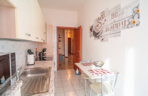 Albenga Apartment | Gallinara accommodation a stone's throw from the sea in Liguria, Albenga