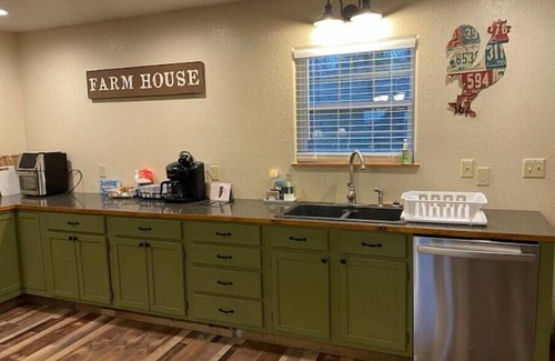 Mena House | Galloping Rooster Ranch House