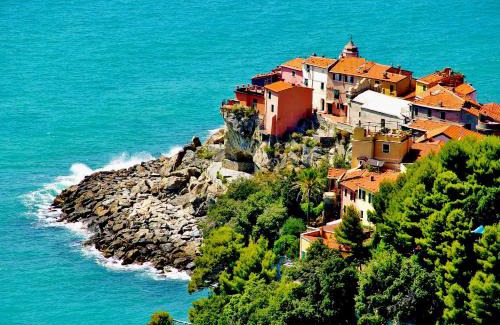 Tellaro House | Gambero Nero